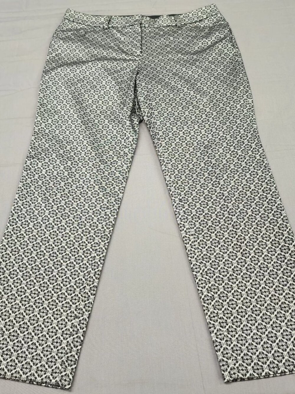 Valerie Stevens Womens 12 Dress Pants Black White Geometric Stretch Mid Rise